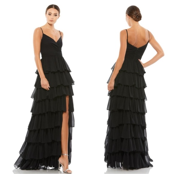 Mac Duggal Dresses & Skirts - NWT Mac Duggal Sleeveless Gown with Ruffled Skirt On Color Black Size 8
